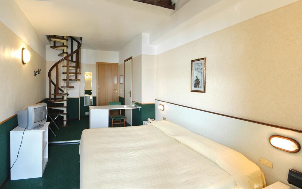 Hotel Eden Baveno Exterior foto